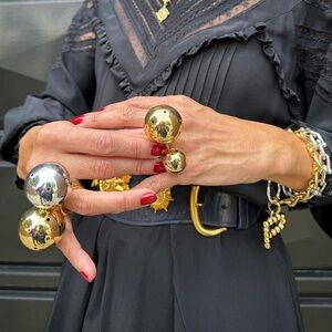 Paula Mendoza Medium Bubble Ring in Gold